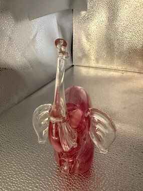 Handblown Pink Glass Elephant Figurine Paperweight